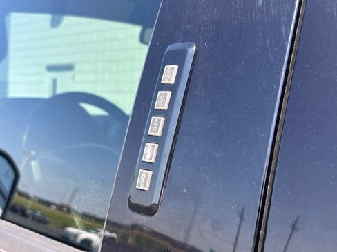 Used 2017 Ford F150 Lariat AWD/4WD image 36