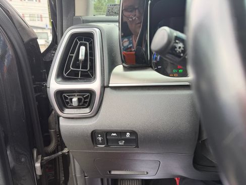 Used 2023 Kia Sorento EX AWD/4WD image 15
