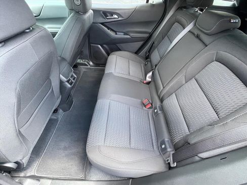 New 2027 Chevrolet Equinox LT w/ Safety and Technology Package FWD image 23