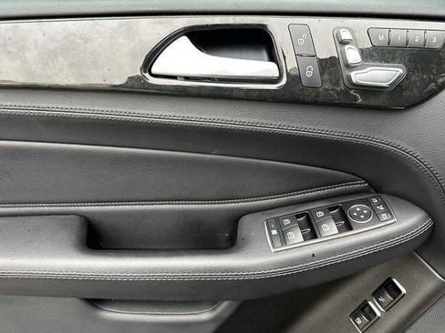 Used 2017 Mercedes-Benz GLE 550e image 10