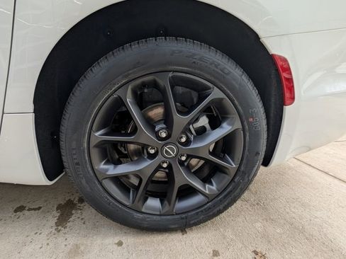 New 2026 Chrysler Pacifica Select w/ S Appearance Package FWD image 46
