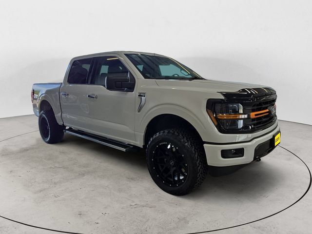 Used 2025 Ford F150 XLT w/ Equipment Group 301A Standard AWD/4WD image 3