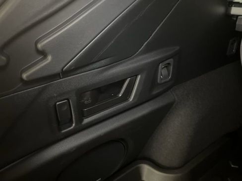 Used 2025 Subaru Outback Touring XT w/ Popular Package #2 image 64