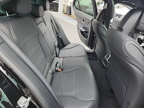 Used 2024 Mercedes-Benz C 300 Sedan image 21
