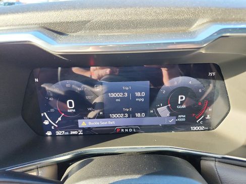 Certified 2024 GMC Canyon Denali image 22