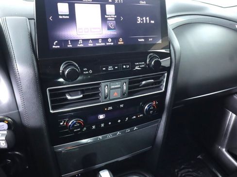Used 2021 Nissan Armada SV image 15