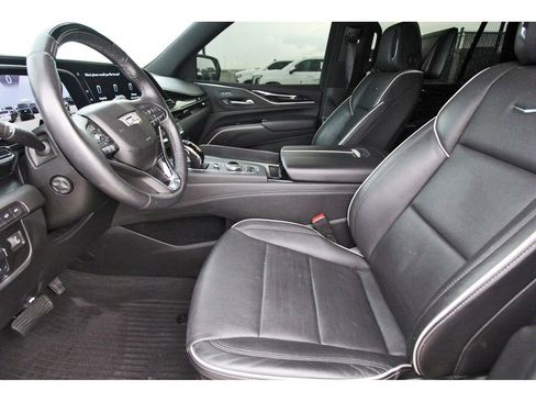 Certified 2024 Cadillac Escalade Sport w/ LPO, ONYX Package AWD/4WD image 5