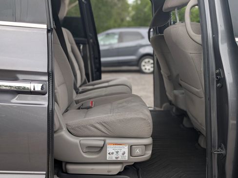 Used 2014 Honda Odyssey EX image 14