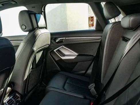 Used 2020 Audi Q3 2.0T Premium w/ Convenience Package image 15