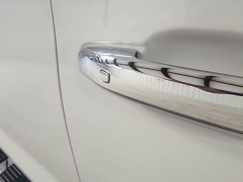 Used 2024 Chevrolet Silverado 1500 LTZ w/ LTZ Premium Package image 20