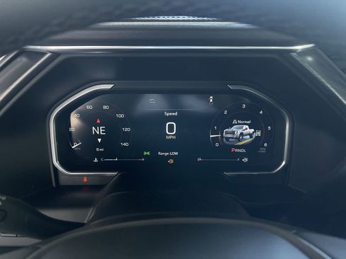 New 2026 GMC Sierra 3500 Denali Ultimate AWD/4WD image 11