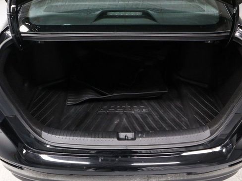 Used 2024 Honda Accord Sport image 15