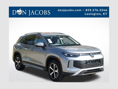 New 2026 Volkswagen Tiguan SE image 1