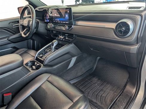 Used 2023 Chevrolet Colorado LT w/ LT Convenience Package image 15