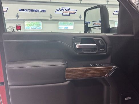 Used 2023 Chevrolet Silverado 2500 High Country w/ Z71 Off-Road Package AWD/4WD image 27