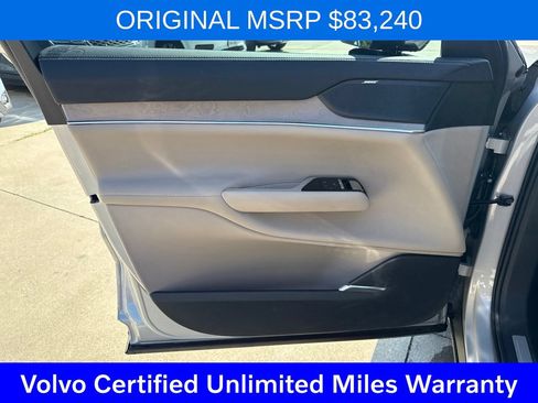 Certified 2025 Volvo EX90 Plus AWD/4WD image 21