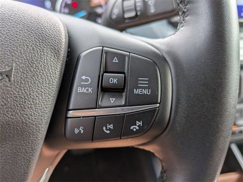 Used 2024 Ford Maverick Lariat image 16