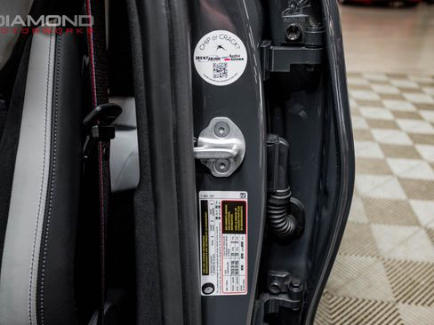 Used 2025 BMW M3 w/ M Carbon Exterior Package RWD image 85
