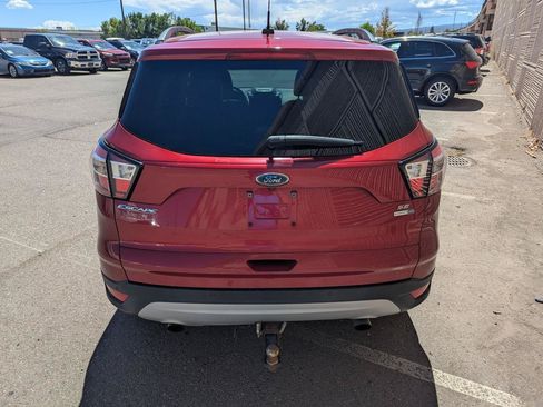 Used 2017 Ford Escape SE w/ SE Leather Comfort Package AWD/4WD image 5