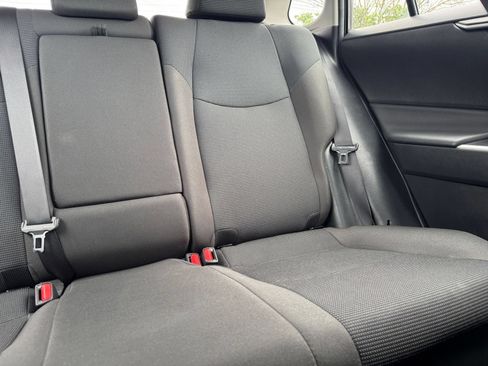 Used 2024 Toyota RAV4 LE AWD/4WD image 30