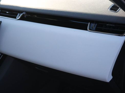 New 2026 Land Rover Range Rover Evoque Dynamic SE AWD/4WD image 18