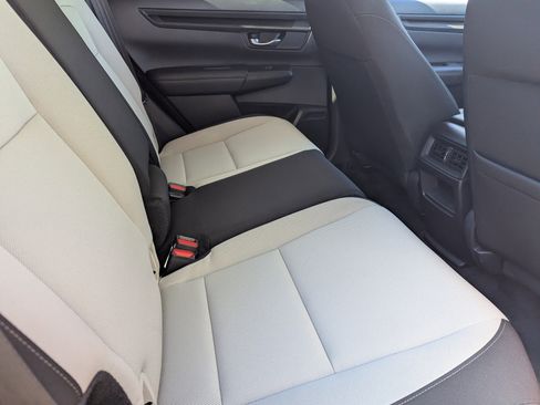 Used 2023 Honda CR-V EX image 11