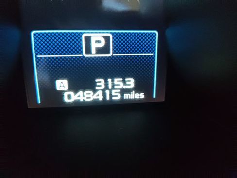 Used 2019 Subaru Outback 3.6R Touring AWD/4WD image 19
