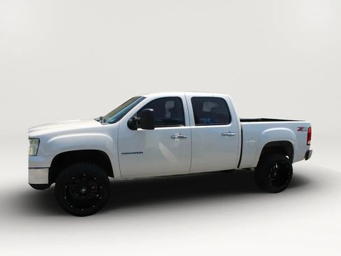 Used 2013 GMC Sierra 1500 SLE w/ Power Tech Package AWD/4WD image 6