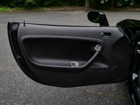 Used 2007 Pontiac Solstice GXP w/ Premium Package RWD image 19