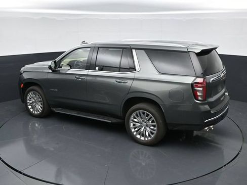 Used 2023 Chevrolet Tahoe Premier AWD/4WD image 38