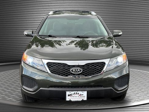 Used 2013 Kia Sorento LX AWD/4WD image 2