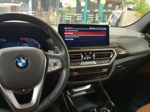 Used 2023 BMW X3 xDrive30i w/ Premium Package w/ZPA AWD/4WD image 15
