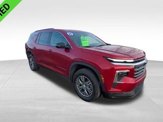 Used 2024 Chevrolet Traverse LT video 3