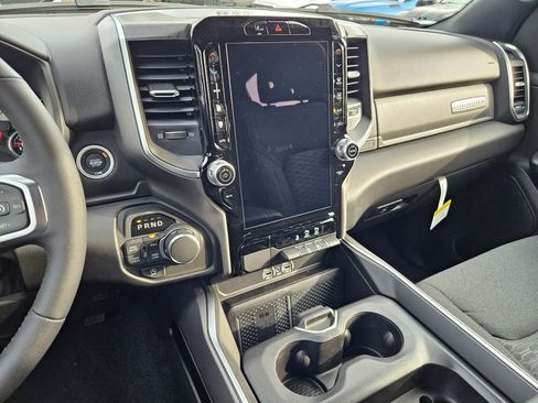 New 2026 RAM 1500 Big Horn AWD/4WD image 22
