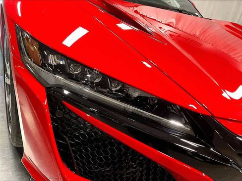 Used 2021 Acura NSX image 15