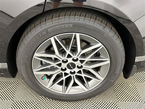 New 2025 Genesis G80 2.5T image 19