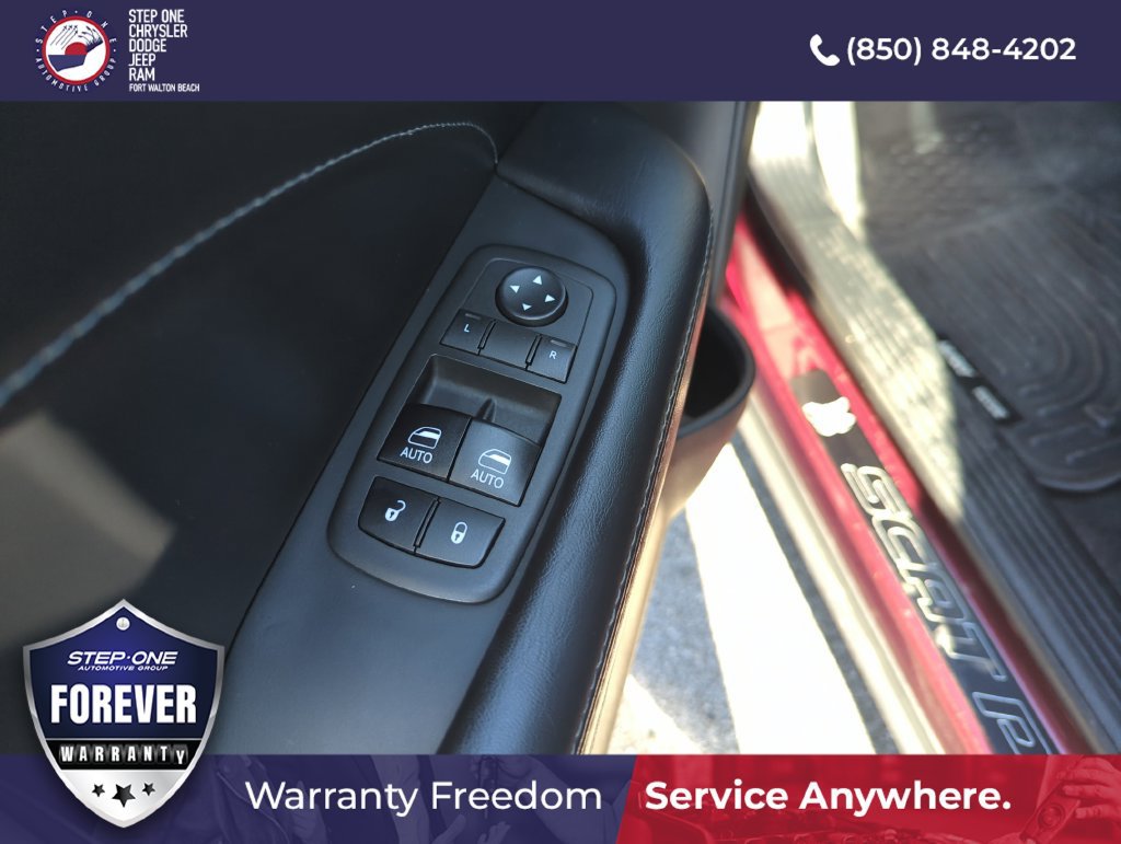 Used 2018 Dodge Challenger R/T Scat Pack RWD image 12