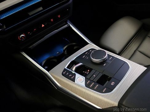Certified 2025 BMW 330i xDrive Sedan image 23