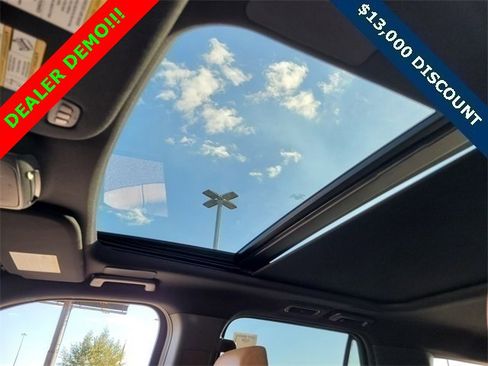 Used 2024 Ford Expedition Max Platinum image 18