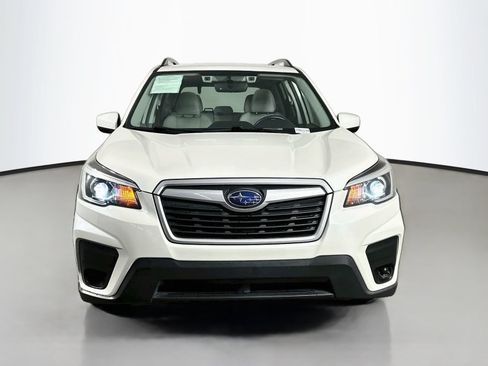 Used 2019 Subaru Forester Premium w/ All-Weather Package AWD/4WD image 2