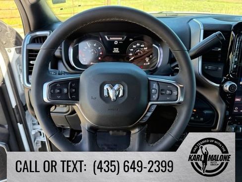 Used 2026 RAM 2500 Laramie AWD/4WD image 18