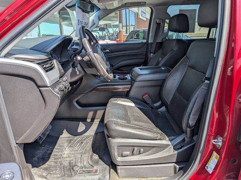 Used 2015 GMC Yukon XL SLT w/ Open Road Package AWD/4WD image 11