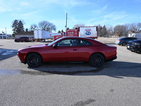 New 2024 Dodge Charger R/T w/ Plus Group image 6