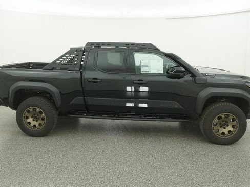 New 2025 Toyota Tacoma Trailhunter image 86