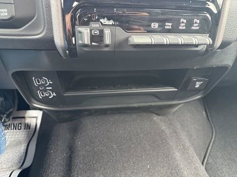New 2026 RAM 2500 Tradesman AWD/4WD image 37