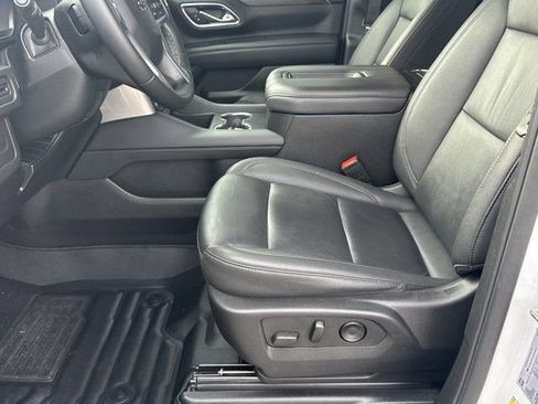 Used 2024 Chevrolet Tahoe Z71 image 10