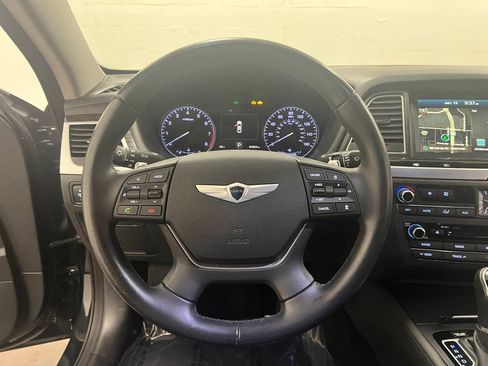 Used 2015 Hyundai Genesis 3.8 w/ Option Group 03 image 19