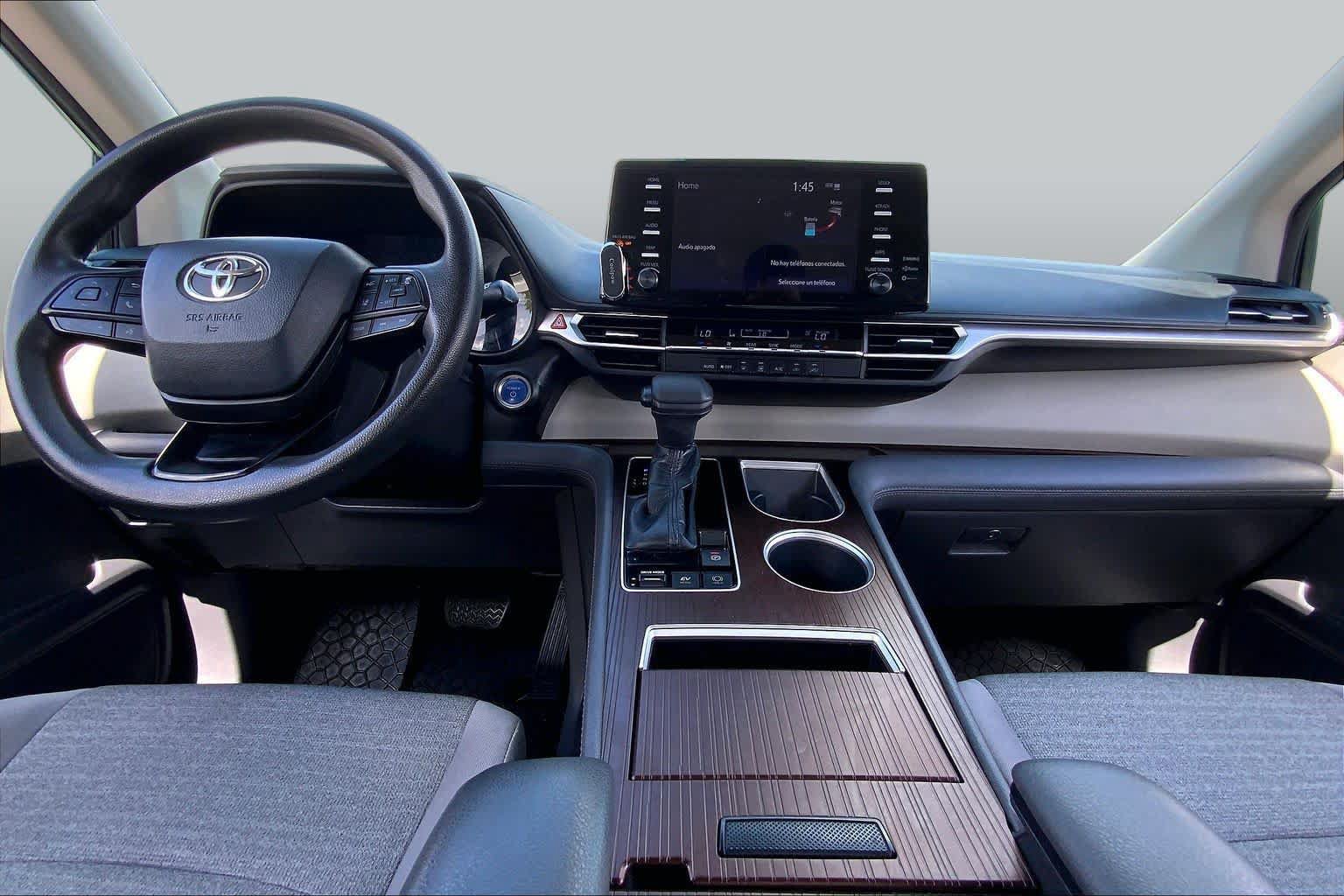 Used 2022 Toyota Sienna LE FWD image 15