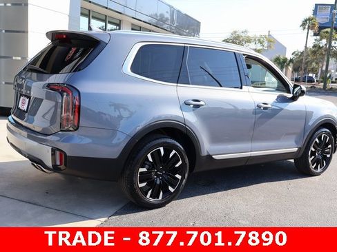 Used 2023 Kia Telluride SX image 7