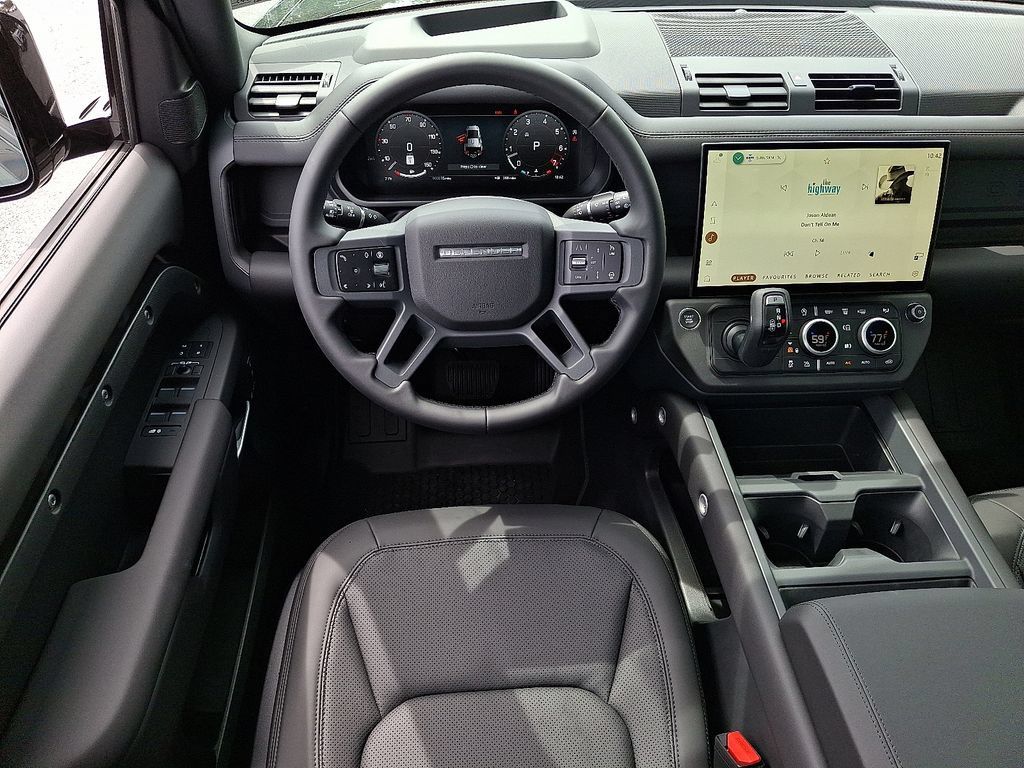 New 2026 Land Rover Defender 110 X-Dynamic SE AWD/4WD image 7